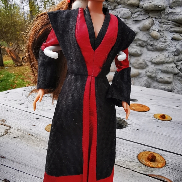 Vintage 1999 Hasbro Lucas Film Ltd Queen Amidala Barbie Doll - Picture 7 of 12